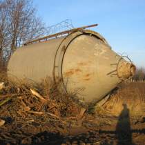 Siló termény és egyéb poranyag tárolására eladó!