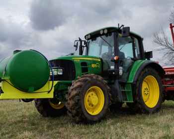 MachineryGuide Fluxx ISOBUS folyékony műtrágya kijuttató