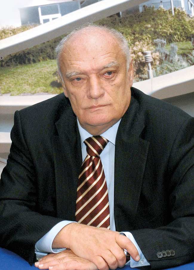 &bdquo;A teljes agr&aacute;rpolitik&aacute;t a nagy&uuml;zem-elleness&eacute;g jellemzi&rdquo; &ndash; M&eacute;rlegen a miniszter 