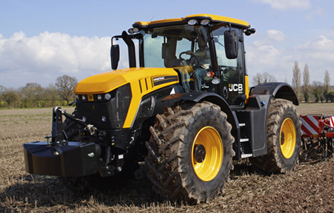 Melyik lesz az &Eacute;v Traktora 2016-ban? &ndash; Kider&uuml;l az AGRITECHNICA ki&aacute;ll&iacute;t&aacute;son 2015. november 8-&aacute;n