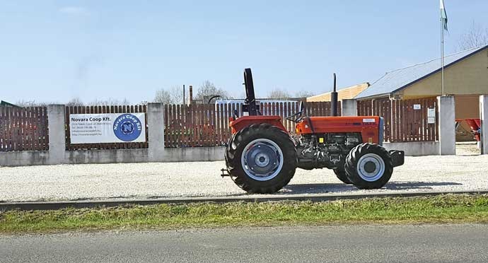 TAFE 45DI–4WD traktor