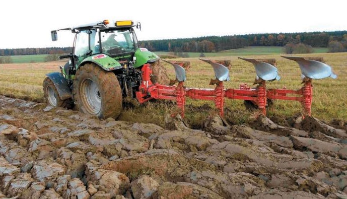 Jupiter II 120 f&uuml;ggesztett v&aacute;ltvaforgat&oacute; eke