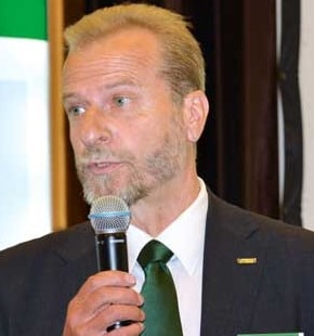 Gerhard Galsterer régióigazgató