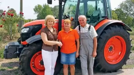 A 100 lóerős 100.