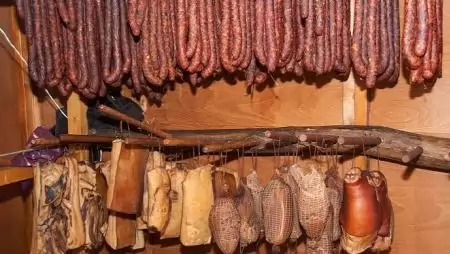 Hagyományőrző disznótor Derecskén