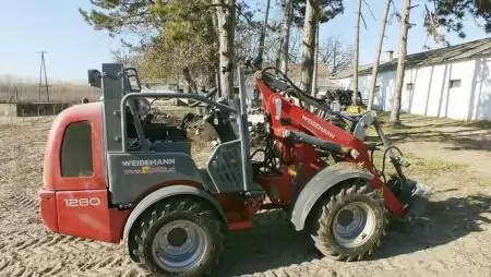 Weidemann teleszkópos és udvari rakodók –  Egyedi kívánságra is