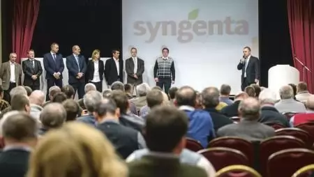 Sikeres agrárium az idén  15 éves Syngenta zászlaján