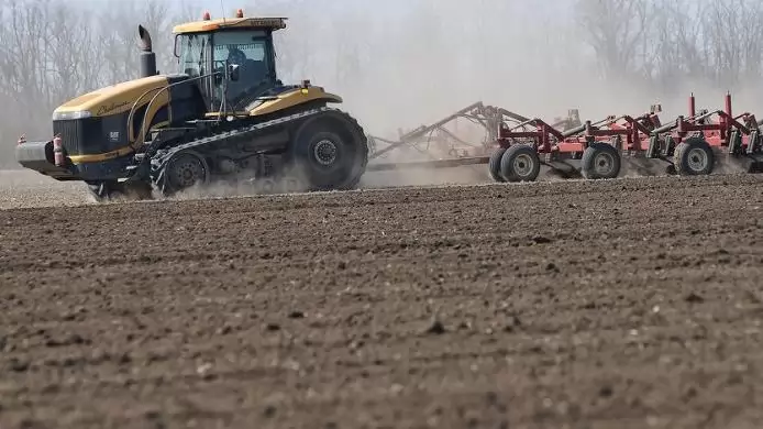 Földárverések: Fejér megyében csak a területek 20%-át nyerték helyiek