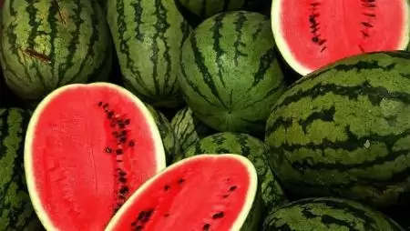 A magyarok hazai dinnyét fogyasztanak