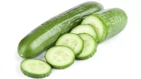 Hajtatott paradicsom, paprika, uborka tápoldatozása Solinure-ral