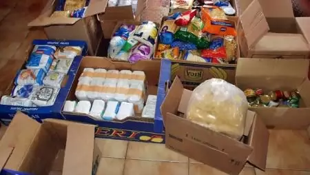 A világban nem az embereket táplálják élelemmel, hanem a háborúkat fegyverrel 