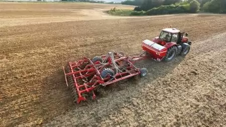 Horsch Terrano FM – A szántás nélküli  talajművelés mestere
