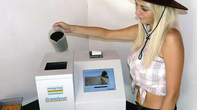 Gyors gabona-minőségvizsgálat elérhető áron? – Beltartalmi elemzőinkkel, laborműszereinkkel ez már bárkinek lehetséges!