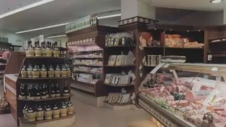 Átfogó vizsgálat kezdődött az eltérő minőségben forgalmazott élelmiszerek miatt