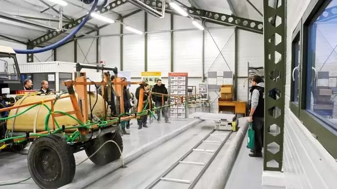 Felkészülten várják a növényvédő gépeket