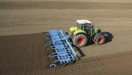 Lemken Korund, a sokoldalú szántóföldi kombinátor