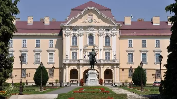 ÚJ E-LEARNING RENDSZER A SZENT ISTVÁN EGYETEMEN 