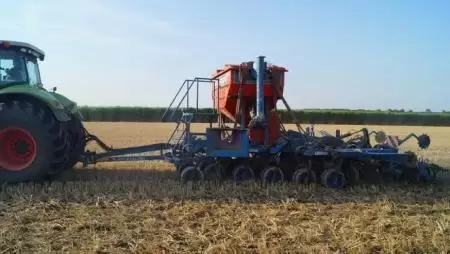 Technológiai ajánlások a viterra köztesnövény-keverékek vetéséhez
