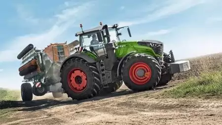 Tolatva fordulni a táblavégen? Megoldható!