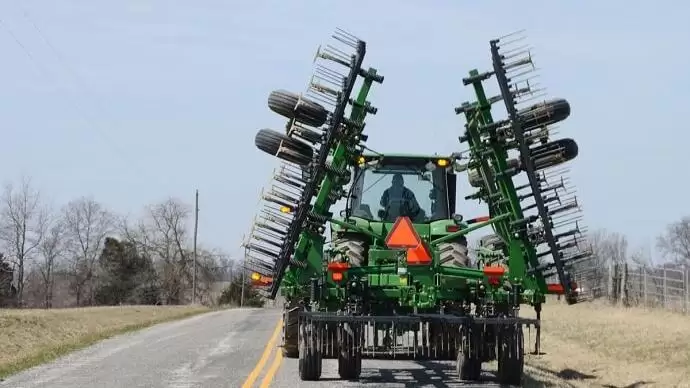 Nem lesz kötelező az ABS a traktoroknál