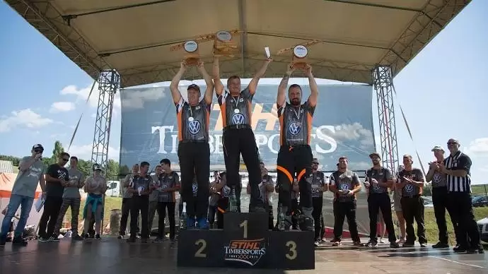 Juhász István a sportfavágás nemzeti bajnoka