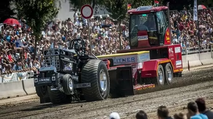 VII. Hajdúsági Expo és Traktorhúzó Kupa Hajdúböszörményben