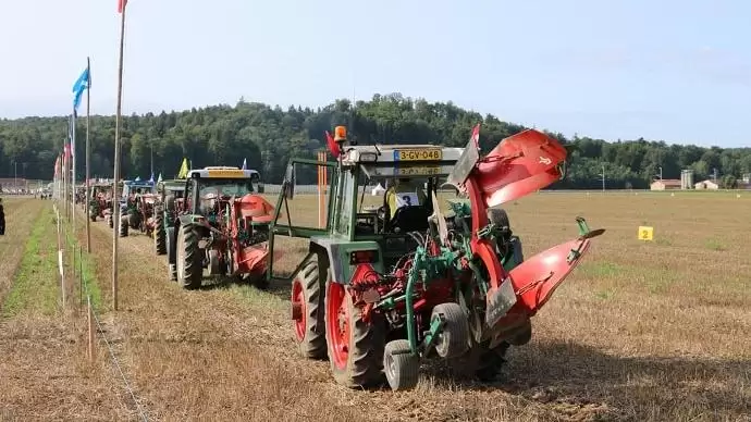 Szántó Világverseny: szinte mindenki ebben a márkában bízik