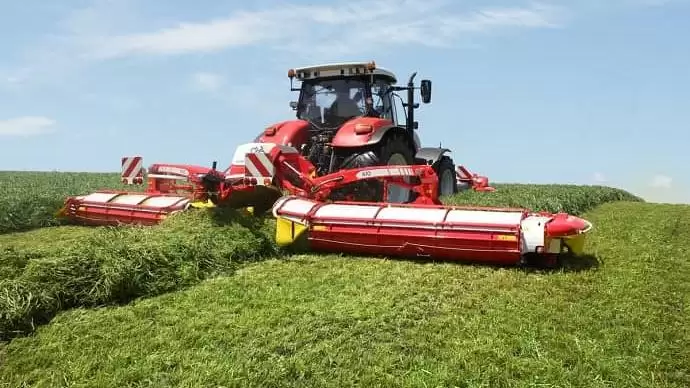 Pöttinger Novacat A10 Cross Flow: kettő az egyben