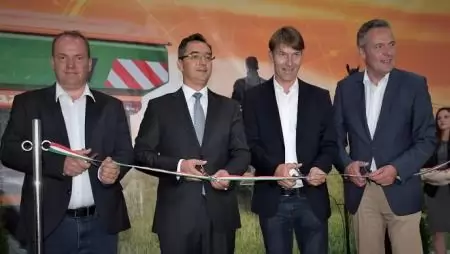 Szintet lépett az Amazone