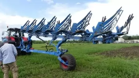 LEMKEN DIAMANT 16 /16V FÉLIGFÜGGESZTETT EKE 