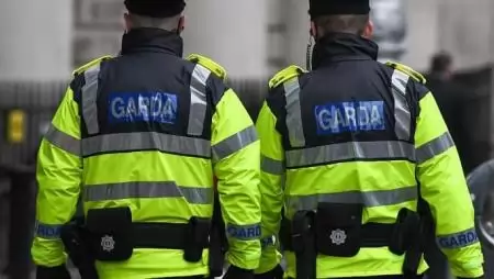 Éjszakai traktorozásra vágytak a srácok