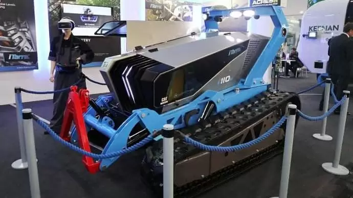 Bárhonnan irányítható traktor született