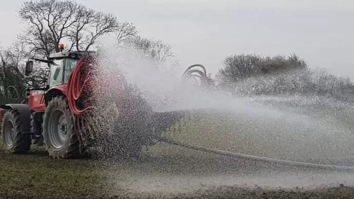 Van, ahol már öntözik a búzát