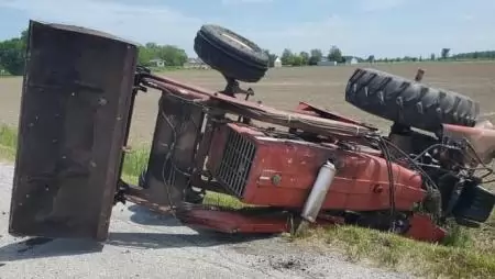 Lefektették az oldtimer traktort