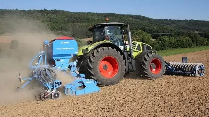 Lemken Solitair pneumatikus vetőgépek – Gazdaságosan, pontosan, hatékonyan!