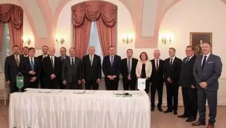 Az ország összes agrárszakképző centrumával megállapodást kötött a MATE
