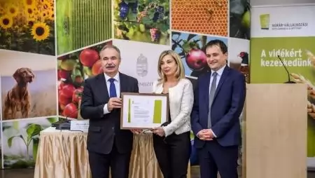 Lendületben az agrárhitelezés - már 500 milliárd forint hitelt segít az agrárgarancia