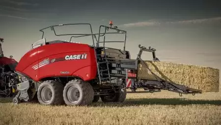 Óriási és extratömör kockabálákat készít a Case IH gépújdonsága