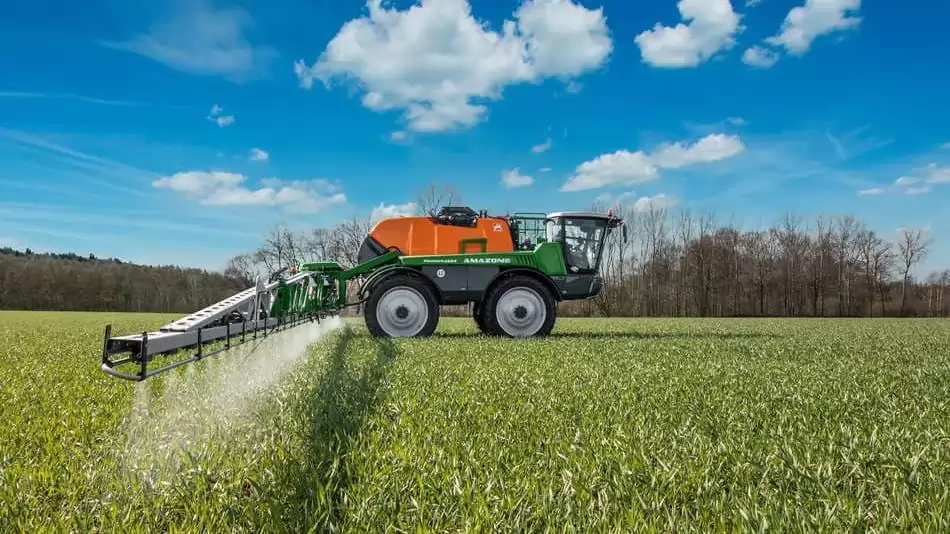 Amazone Pantera 4504 önjáró permetezőgép 