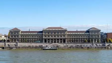 Május 8-ig még lehet a Corvinus doktori képzéseire jelentkezni