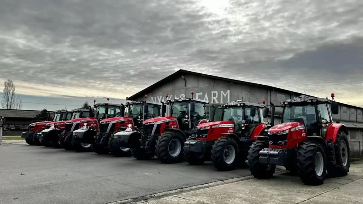 Ez igen: hét Massey Ferguson traktort vásárolt egyszerre egy hajdúnánási családi gazdaság