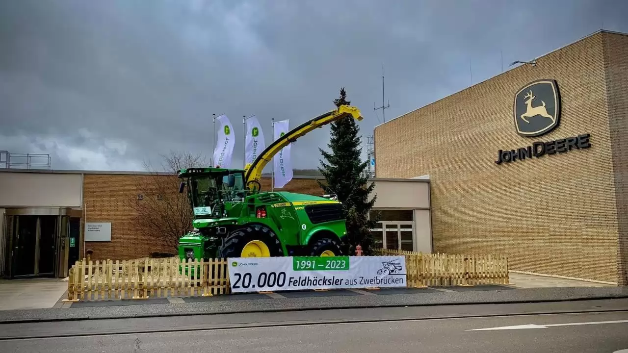 Szecskázásra született – John Deere 8000/9000 sorozatú önjáró szecskázók