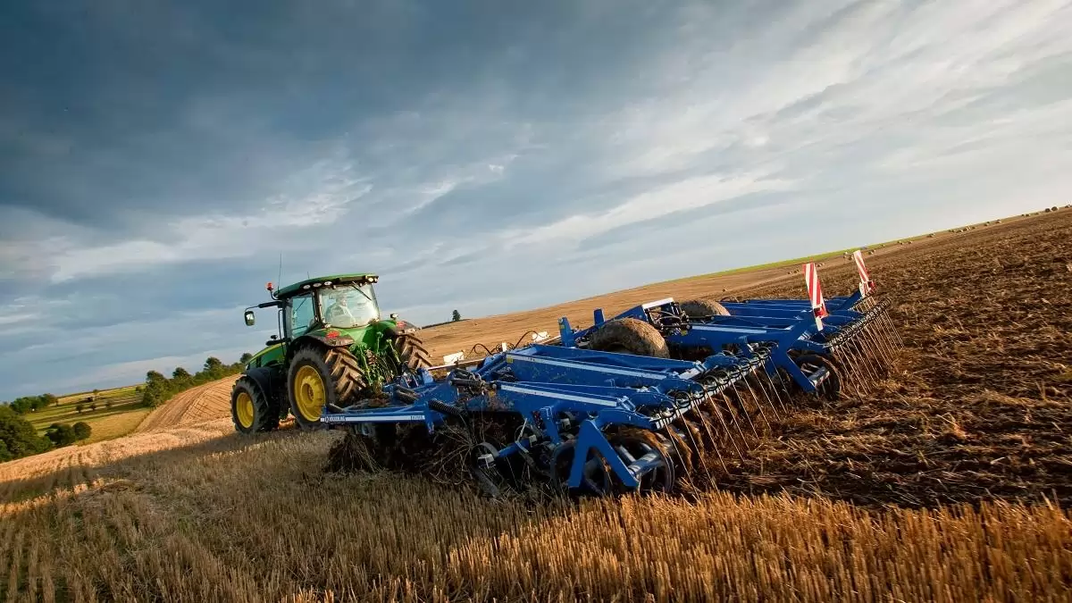 KÖCKERLING VECTOR szántóföldi kultivátor