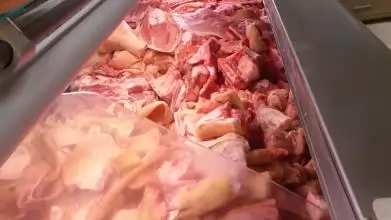 Vágóhídi tevékenységet függesztett fel a Nébih