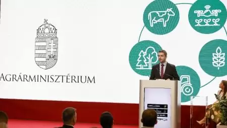 Alkalmazkodási stratégiát kell választani - Agrárminisztérium szakmai konferencia a 42. AGROmashExpo és AgrárgépShow rendezvényen 