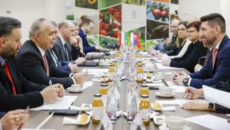 Tovább erősítjük az együttműködést az agrárium területén Szlovákiával
