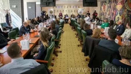 Előnnyel a munkaerőpiacon