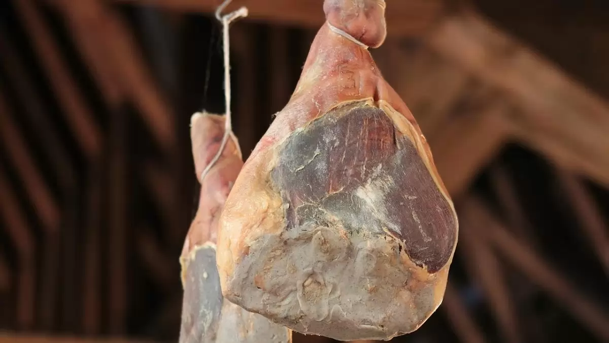 Húsvétkor is, sonkából is hazait