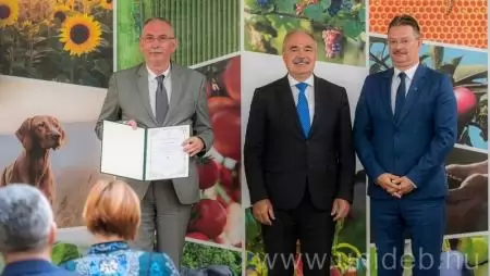 Milliárdos támogatás az agrárinfrastruktúra fejlesztésére
