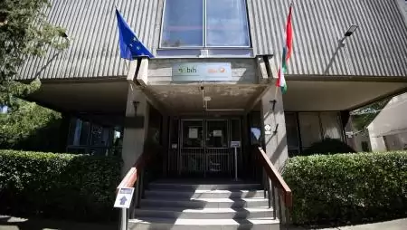 75 éve szolgálja az állategészségügyi diagnosztikát a Nébih debreceni laboratóriuma